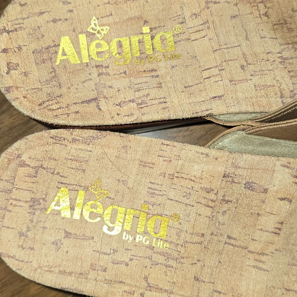 Alegria Triniti Slide Sandals - Fawn